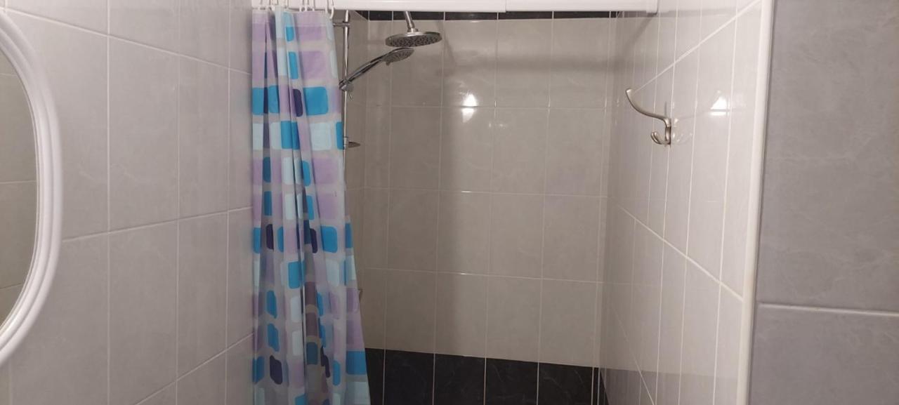 Вулиця Нагiрна Appartement Kamjanets-Podilsky Buitenkant foto