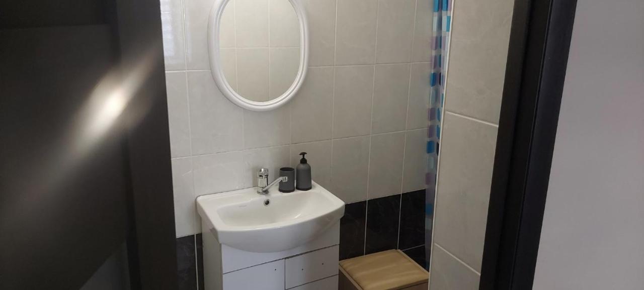 Вулиця Нагiрна Appartement Kamjanets-Podilsky Buitenkant foto